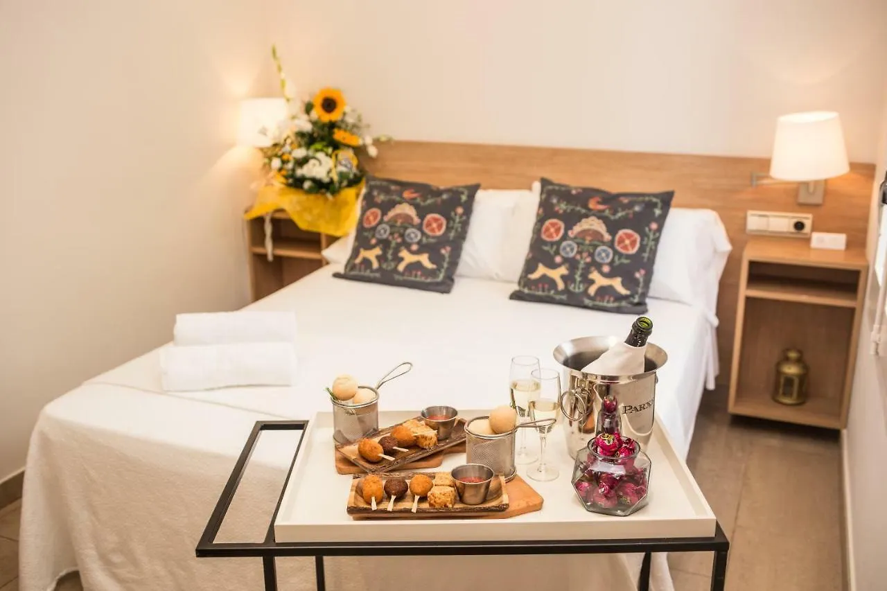 Hotel Kalima 칼데스 데스트락